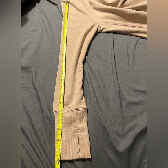 Tan Turtle neck sweatshirt - Picture 7 of 7